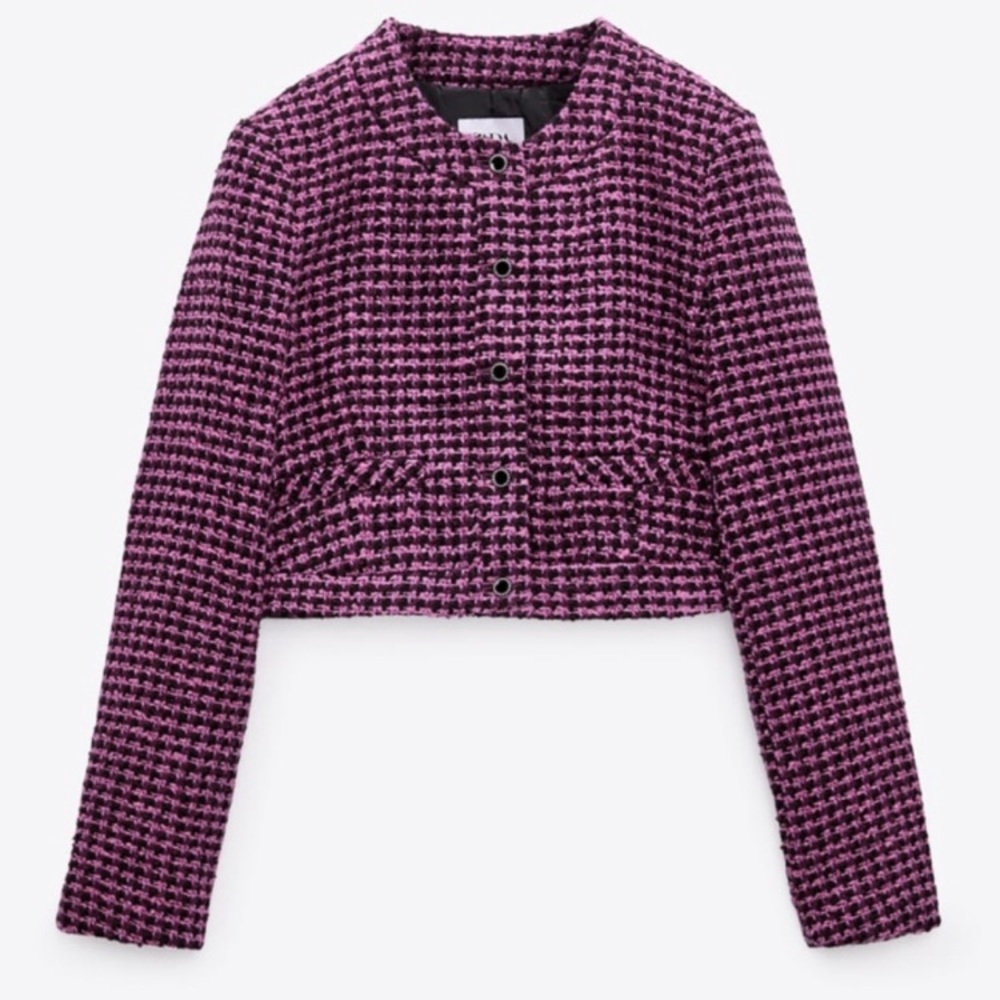 Pink and black textured weave crop blazer jacket.
